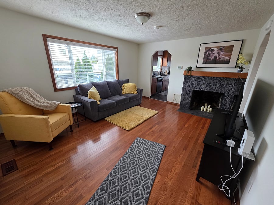 Furnished Finder property 1001050_1 photo 3