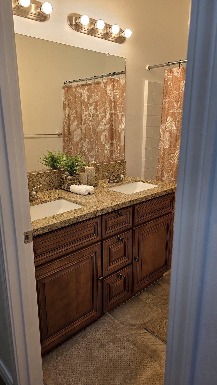 Furnished Finder property 1001096_1 photo 8