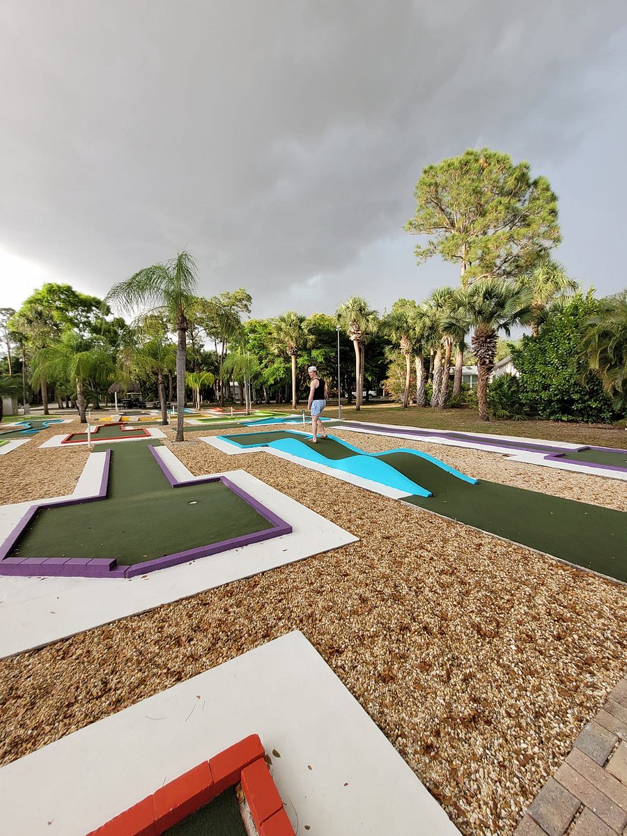 Steps away from Falcon House
Mini golf, clubs right there in shed for your use.