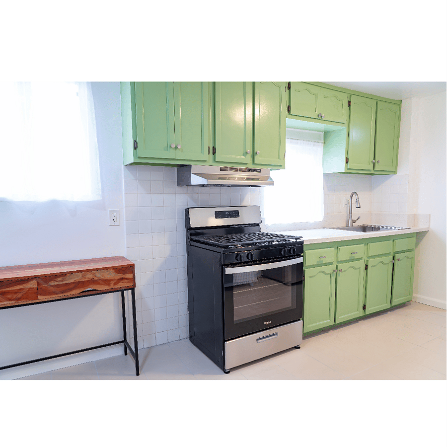 Furnished Finder property 1001156_1 photo 11