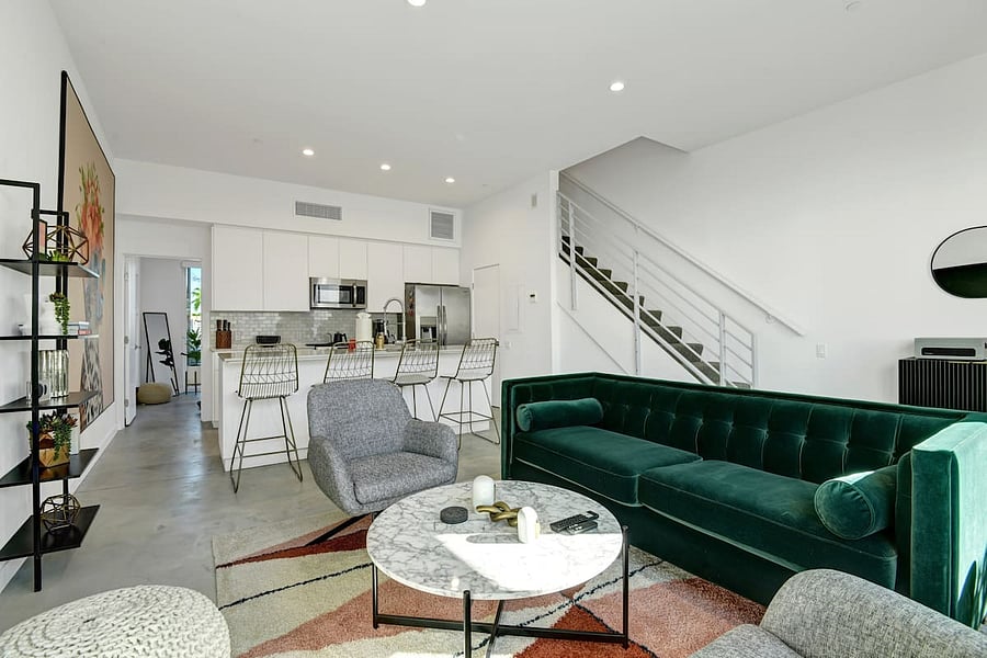 Furnished Finder property 1001167_1 photo 3