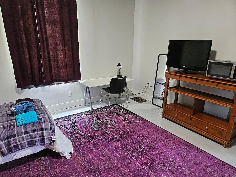 Furnished Finder property 1001199_1 photo 3