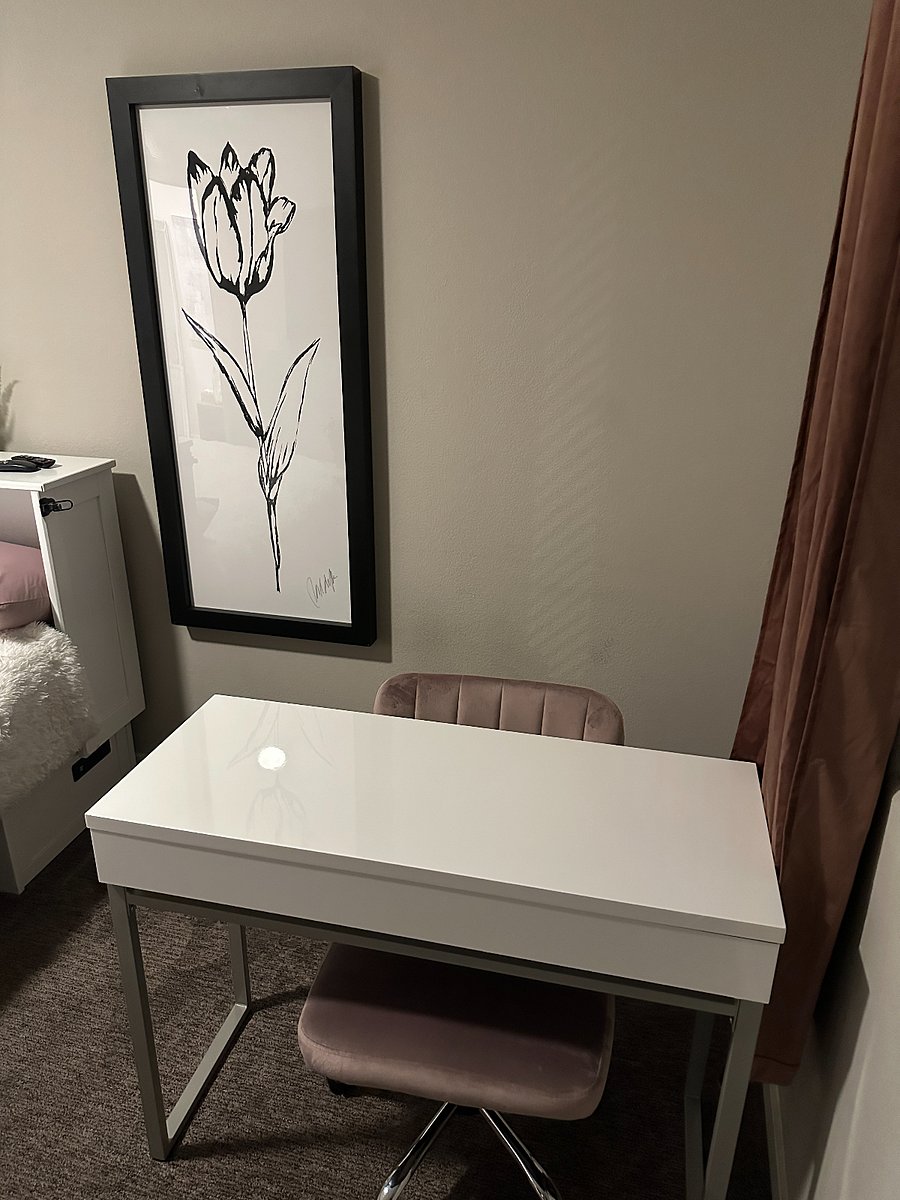 Work Station