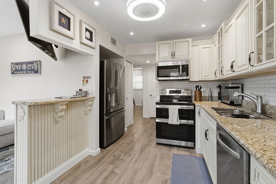 Furnished Finder property 1001230_1 photo 7