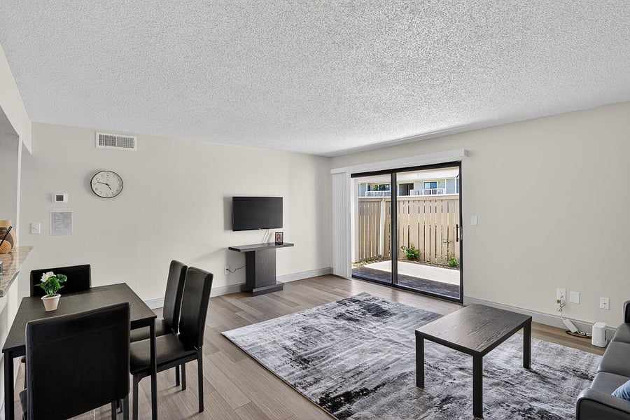 Furnished Finder property 1001233_1 photo 8