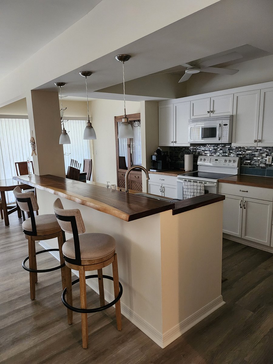 Kitchen area