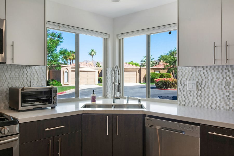 Furnished Finder property 1001249_1 photo 12