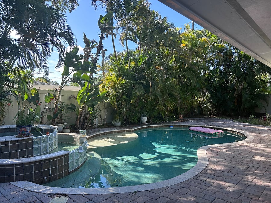 Furnished Finder property 1001258_1 photo 5