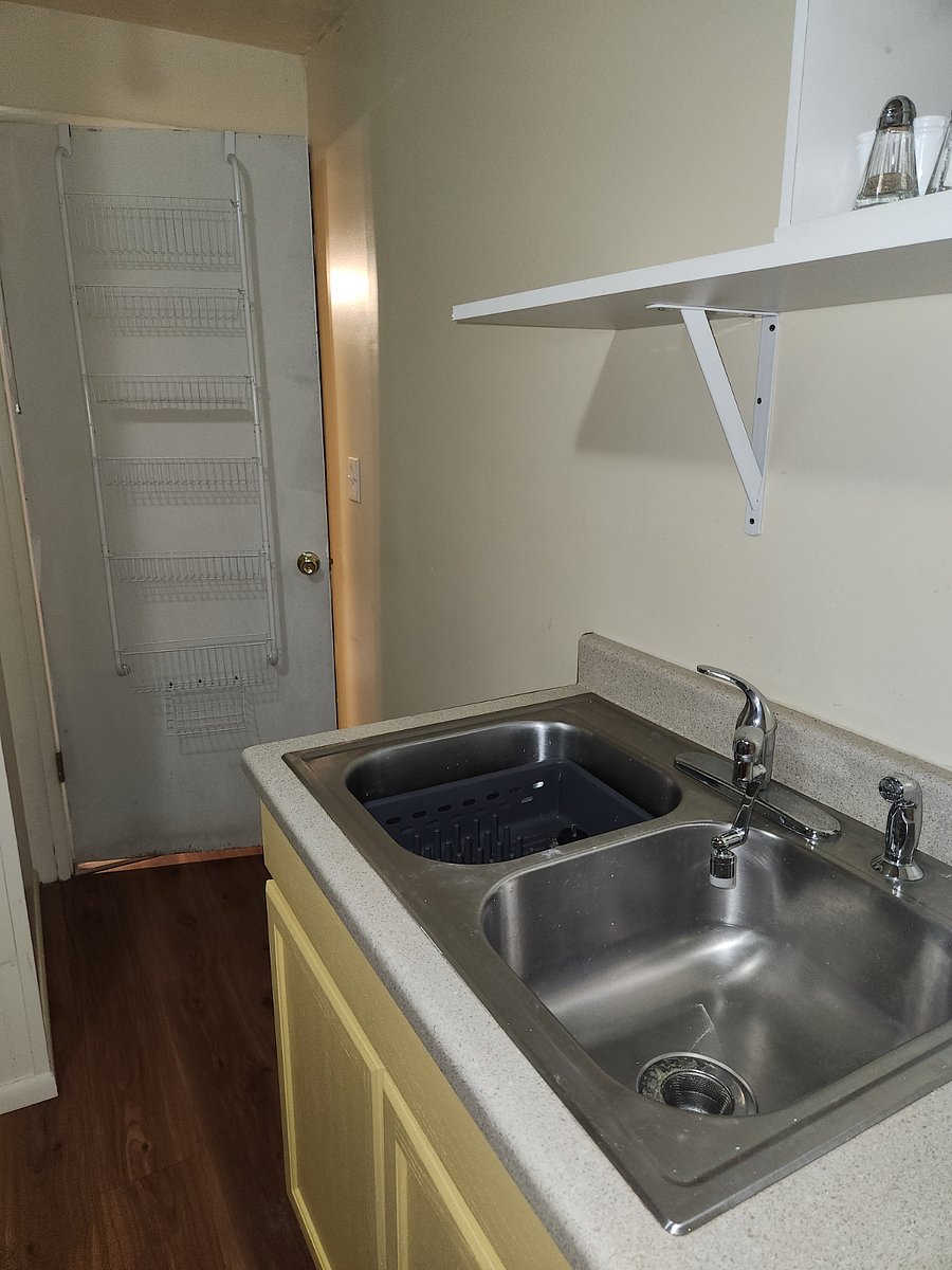 Furnished Finder property 1001284_1 photo 24