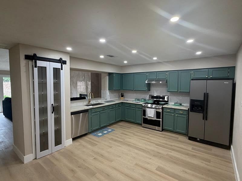 Furnished Finder property 1001304_1 photo 6