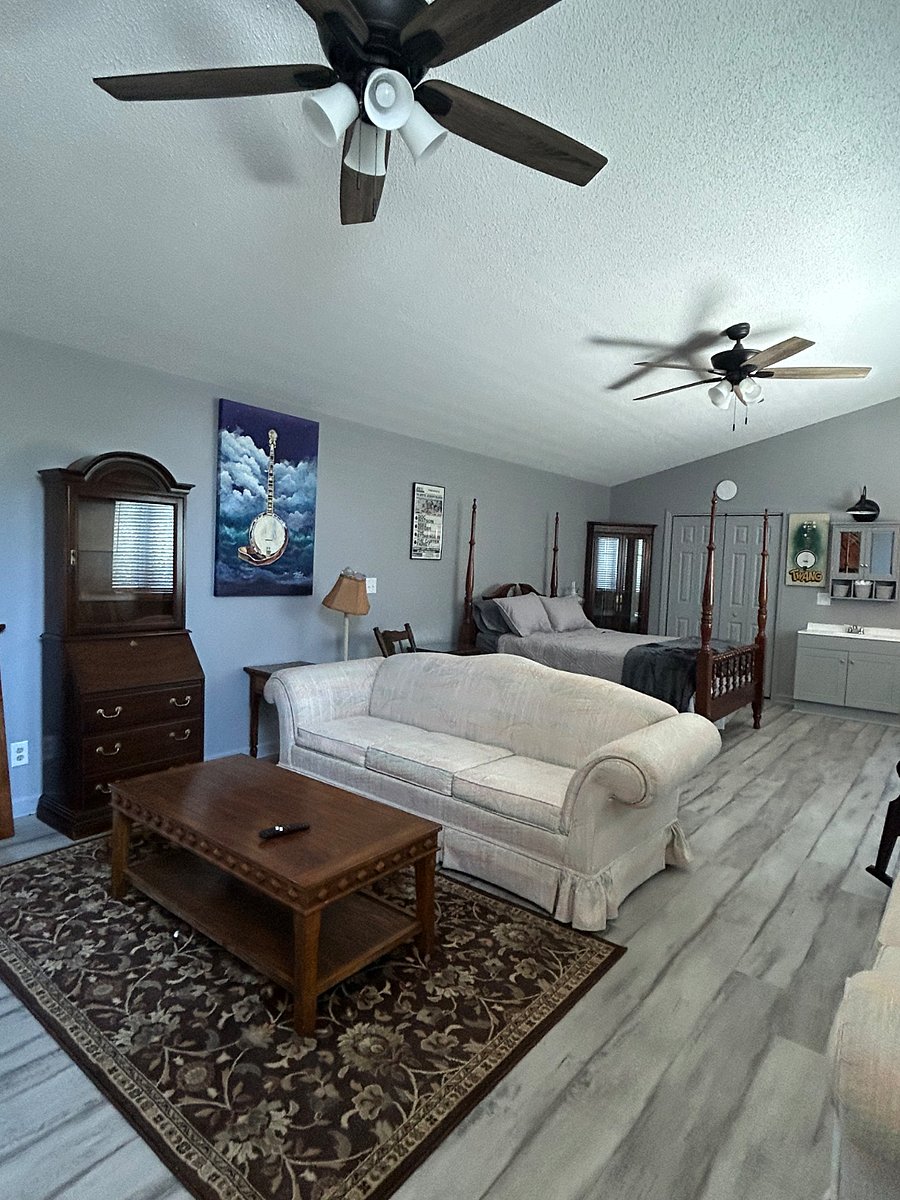 Furnished Finder property 1001318_1 photo 25