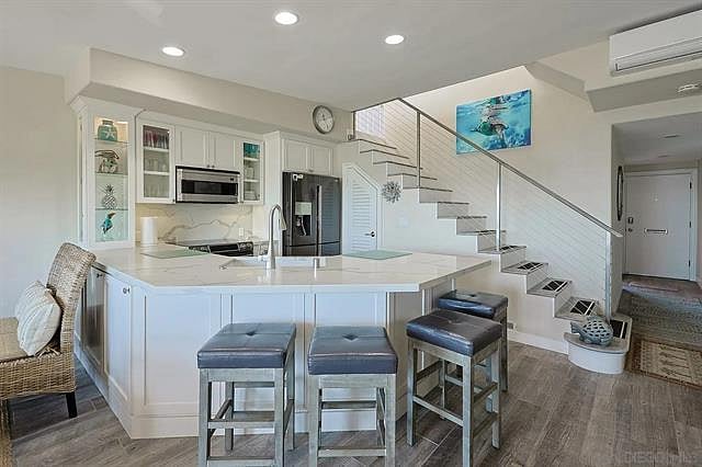 Furnished Finder property 1001339_1 photo 3