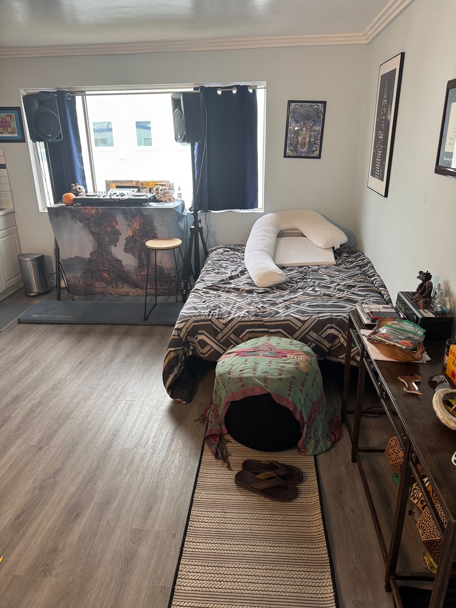Furnished Finder property 1001344_1 photo 4
