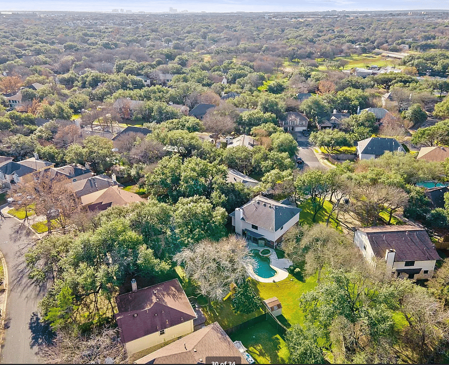 Furnished Finder property 1001352_1 photo 33