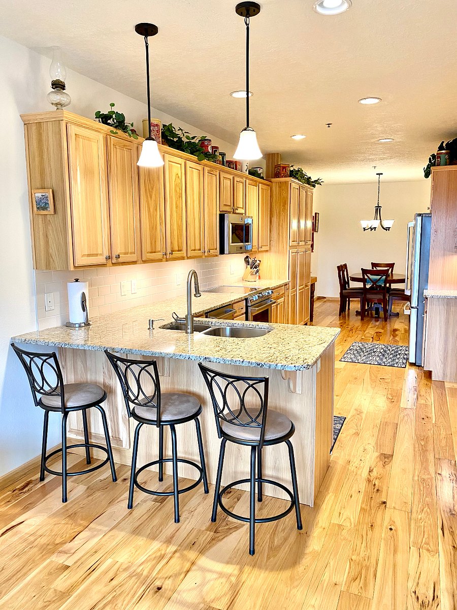 Kitchen and Bar Seating
