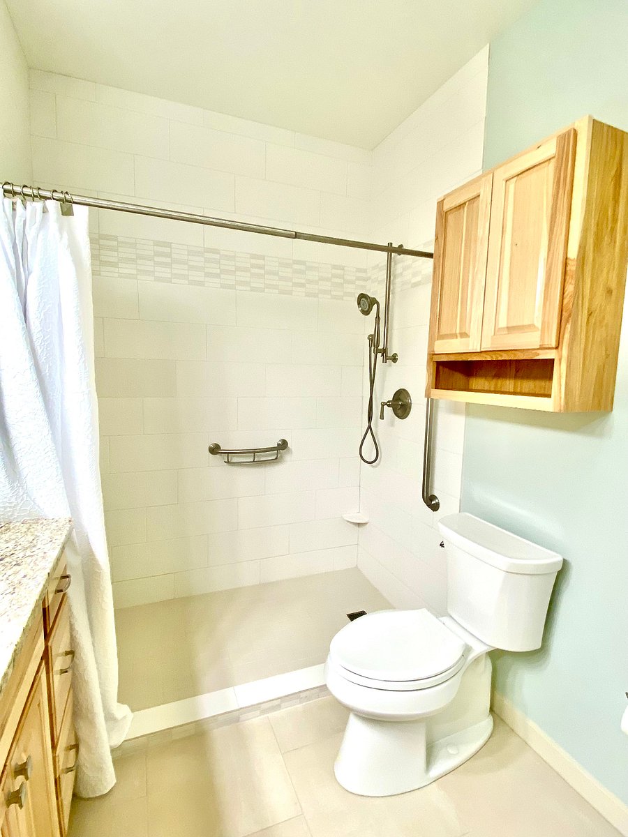 Main Bath