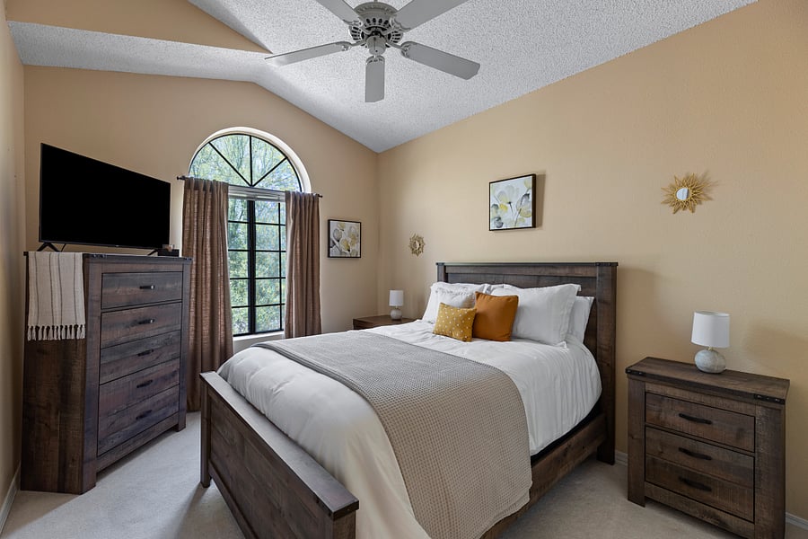 guest bedroom- also has walk in closet