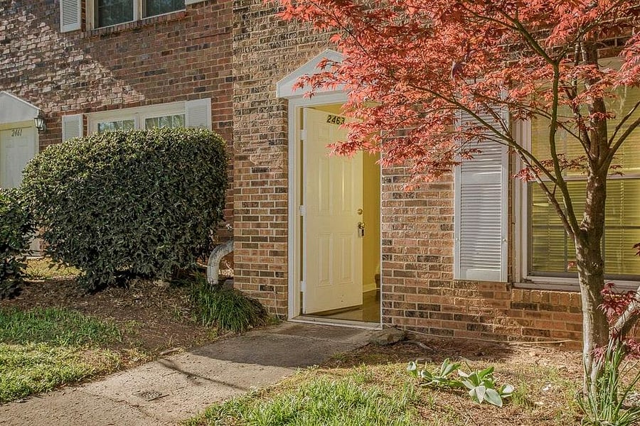 Furnished Finder property 1001390_1 photo 3