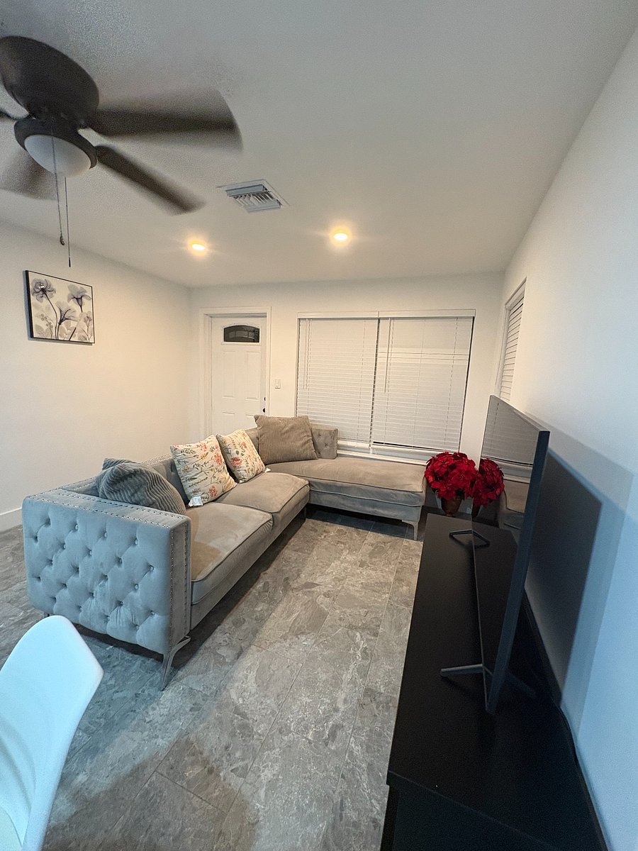 Furnished Finder property 1001399_1 photo 3