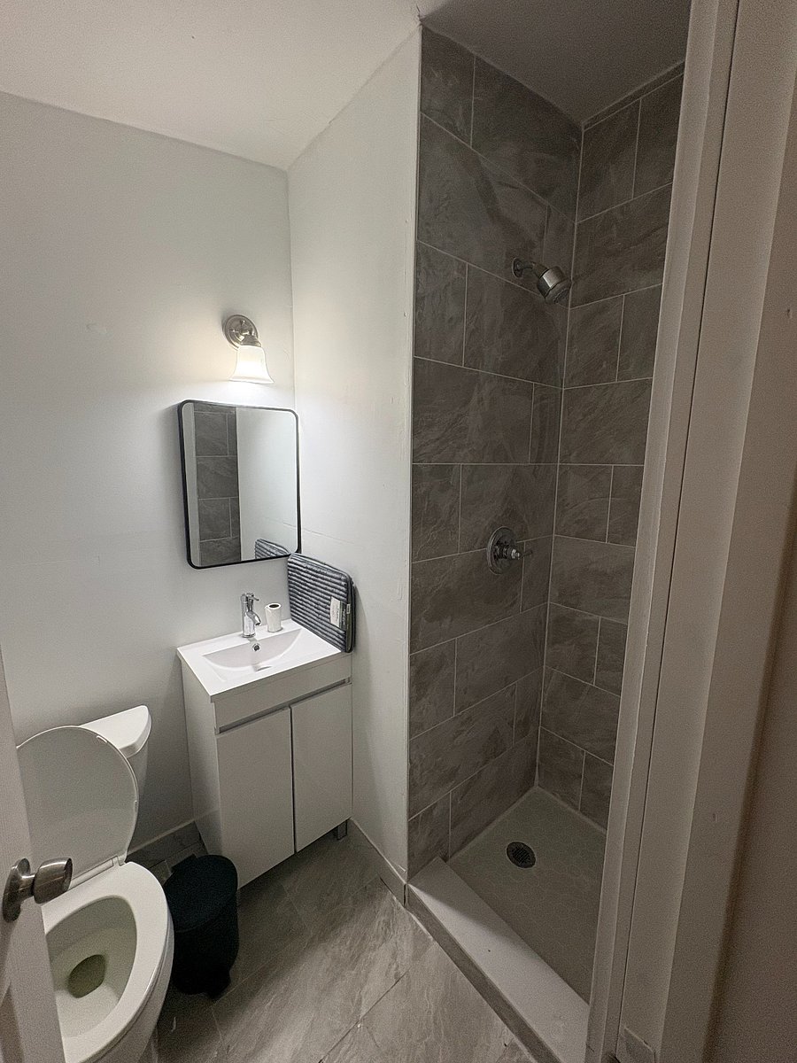 Furnished Finder property 1001399_1 photo 6