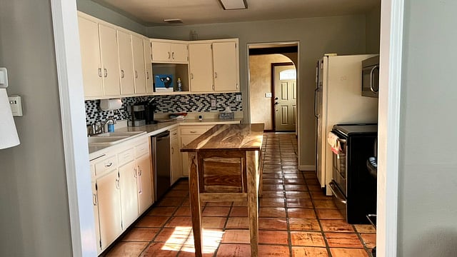 Furnished Finder property 1001400_1 photo 3