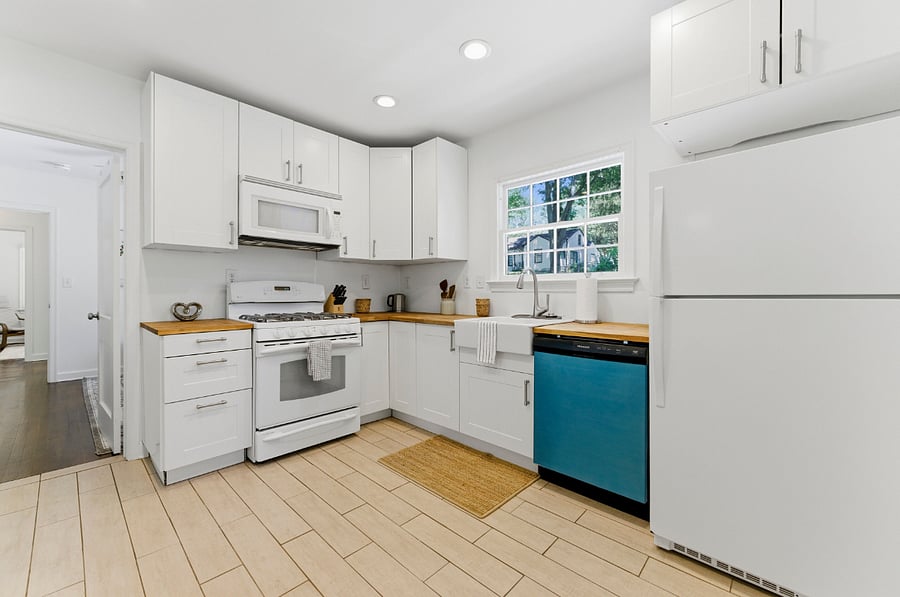 Furnished Finder property 1001414_1 photo 3