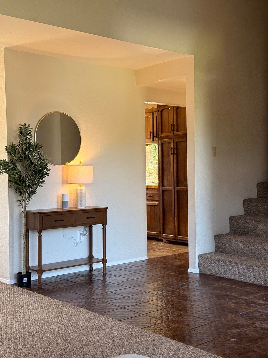 Furnished Finder property 1001428_1 photo 8