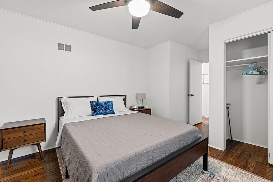 Furnished Finder property 1001433_1 photo 15