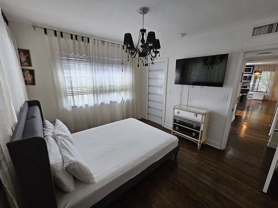 Furnished Finder property 1001435_1 photo 12