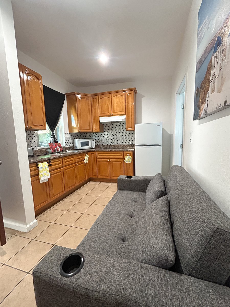 Furnished Finder property 1001447_1 photo 3