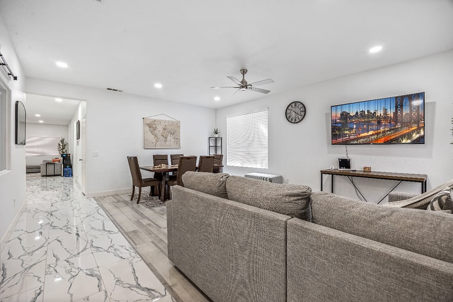 Furnished Finder property 1001453_1 photo 25