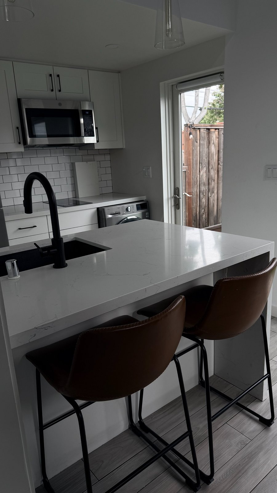 Furnished Finder property 1001457_1 photo 4