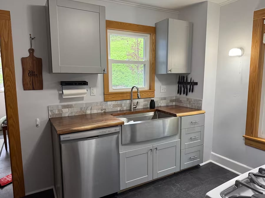 Kitchen sink