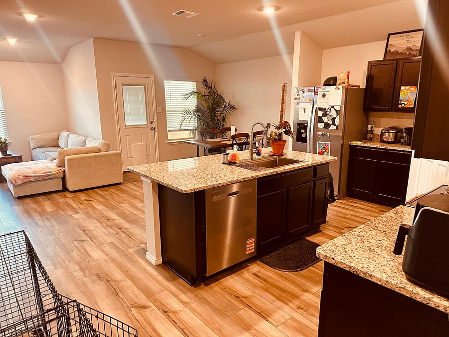 Furnished Finder property 1001467_1 photo 3