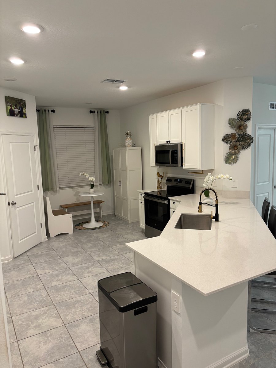 Furnished Finder property 1001490_1 photo 3