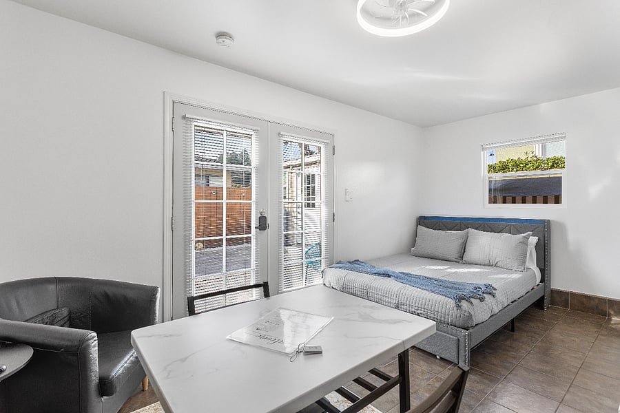 Bright Studio with Natural Light