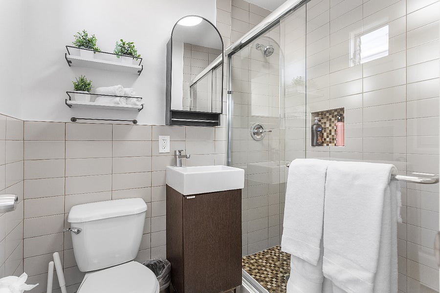 Private Bathroom with Fresh Towels Provided