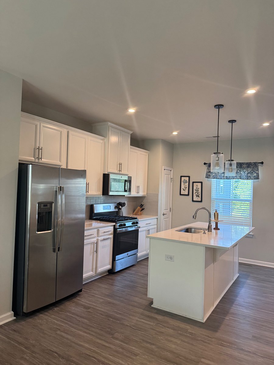 Furnished Finder property 1001495_1 photo 13