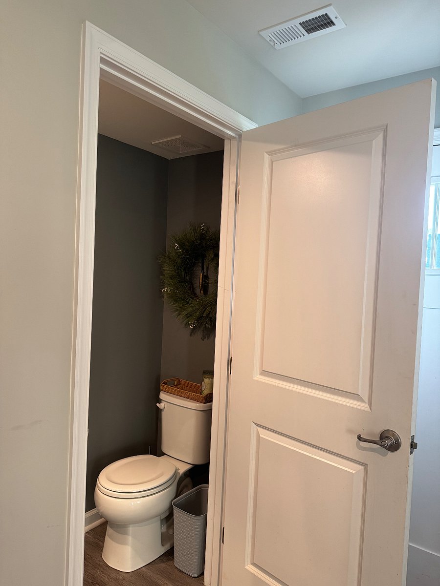 Furnished Finder property 1001495_1 photo 22