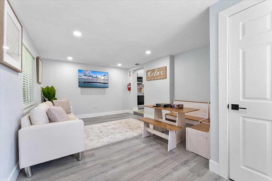 Furnished Finder property 1001501_1 photo 25