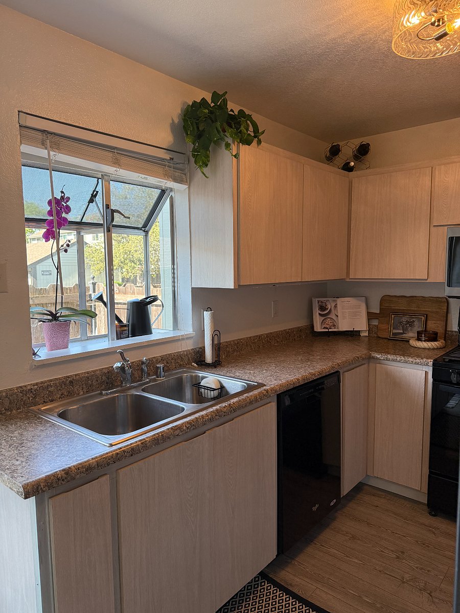 Furnished Finder property 1001508_1 photo 9