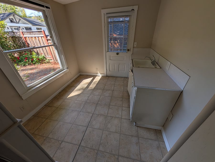 Furnished Finder property 1001531_1 photo 8