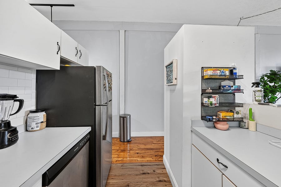 Furnished Finder property 1001537_1 photo 9