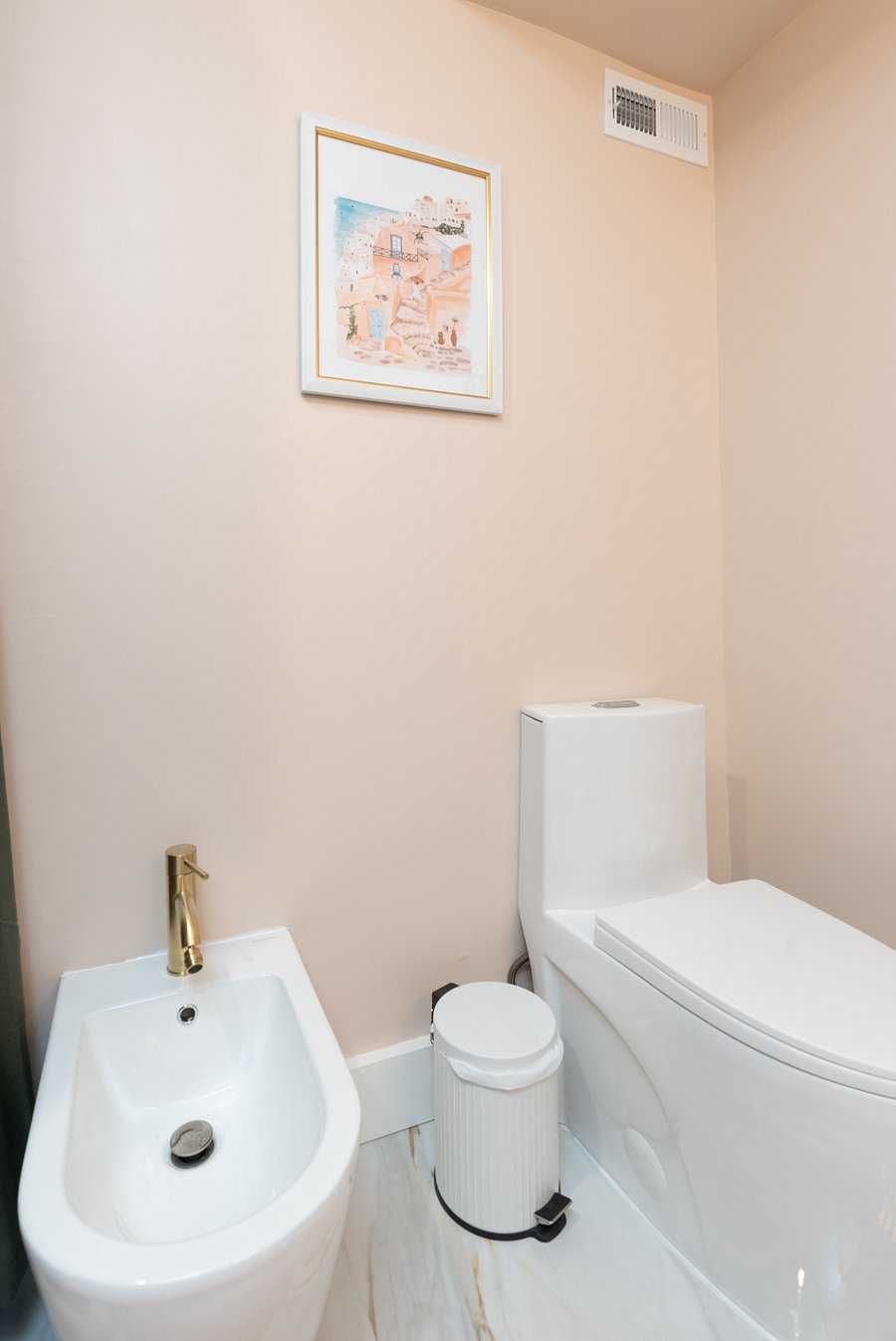 Furnished Finder property 1001543_1 photo 24