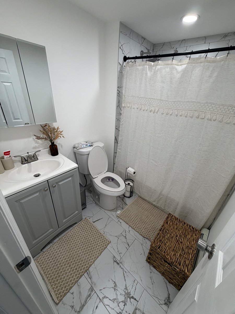 Furnished Finder property 1001552_1 photo 17