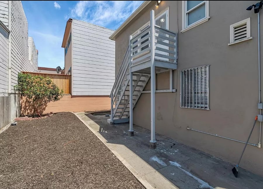 Furnished Finder property 1001554_1 photo 21