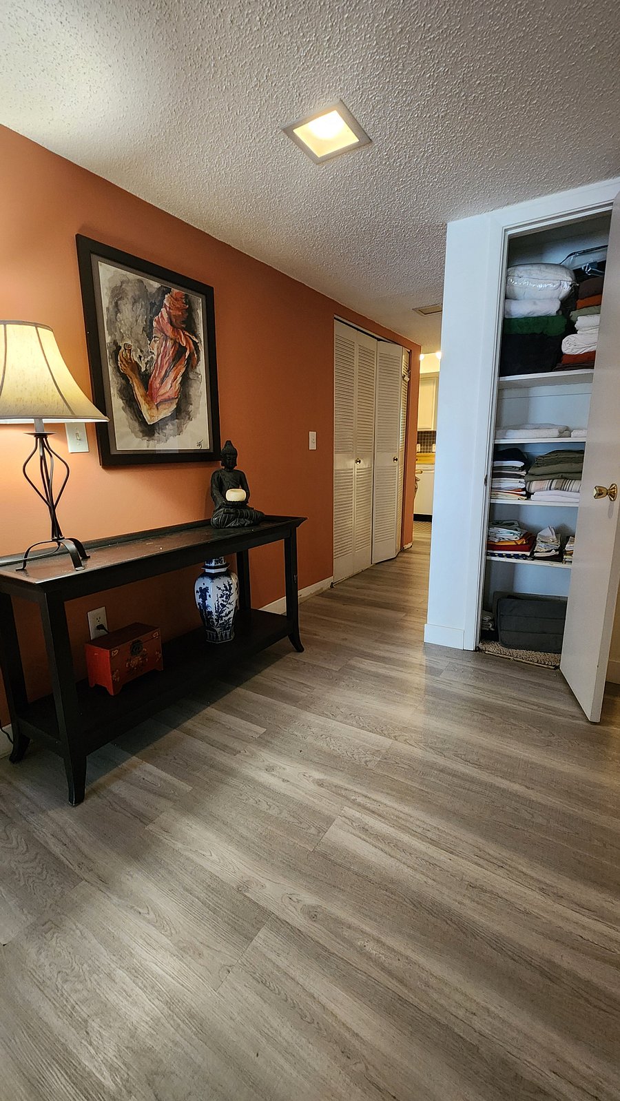 Furnished Finder property 1001570_1 photo 7