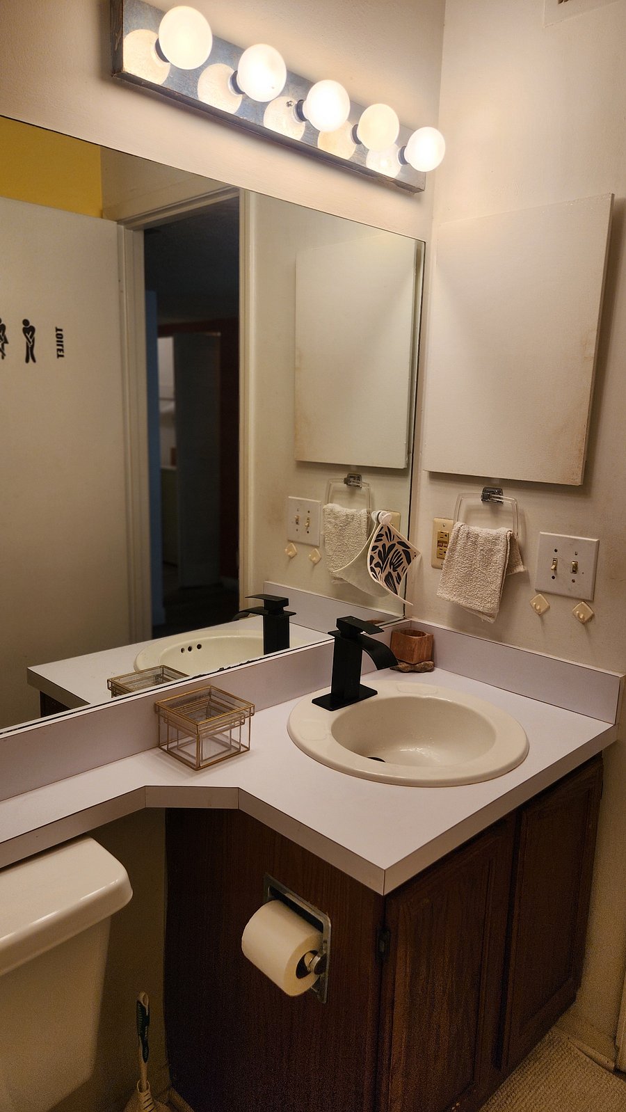 Furnished Finder property 1001570_1 photo 28