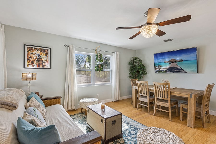 Furnished Finder property 1001579_1 photo 4