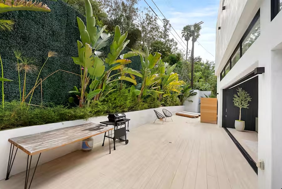 Furnished Finder property 1001580_1 photo 41